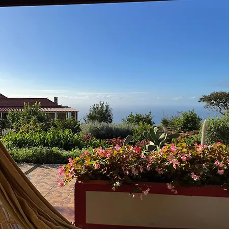 Domek letniskowy Victoria Tiny Stone House Ponta do Pargo