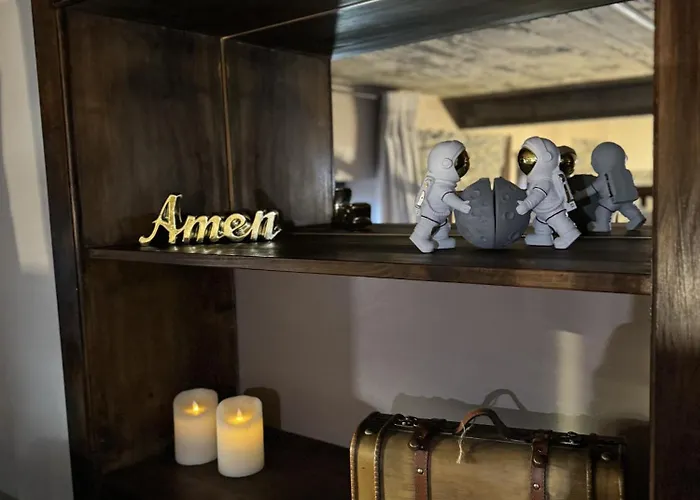 山林小屋 Victoria Tiny Stone House *